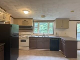 5140 Stewartsville RD - Photo 10