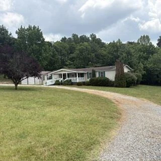 5140 Stewartsville RD - Photo 26