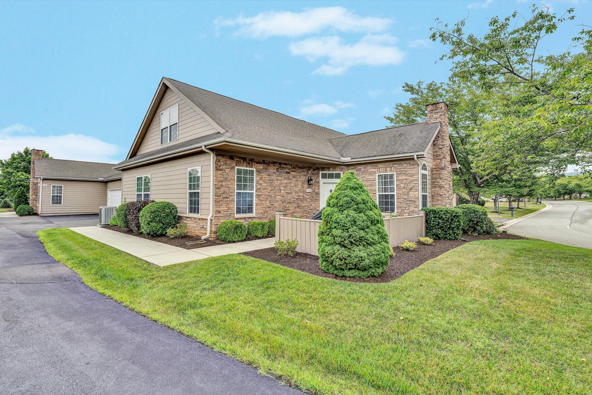 5532 Orchard Villas CIR #5532