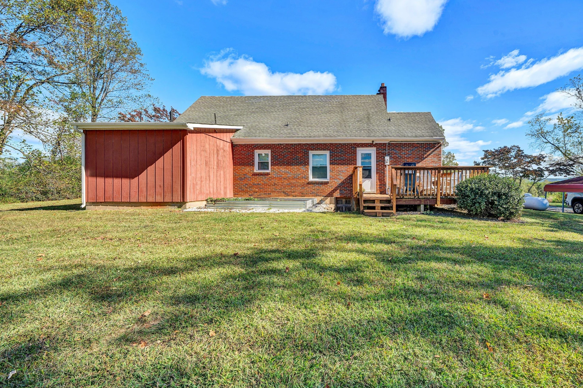 6303 Coopers Mountain RD - Photo 34