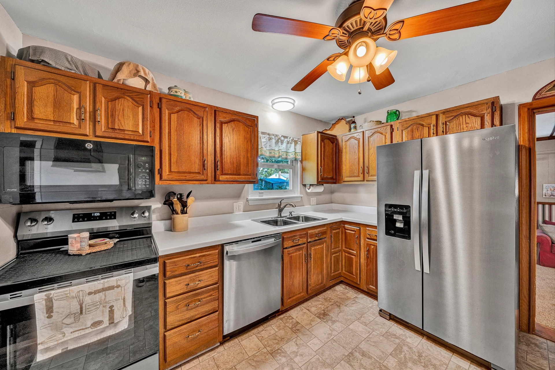 5524 Capito ST - Photo 8