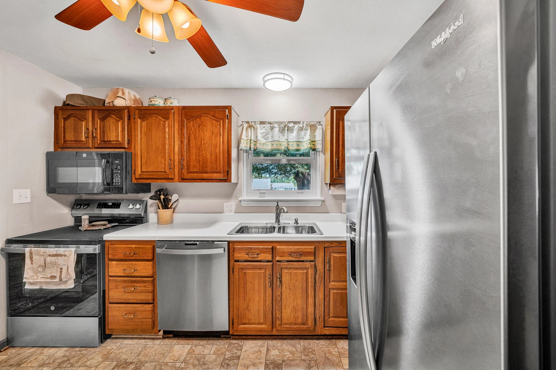 5524 Capito ST - Photo 9