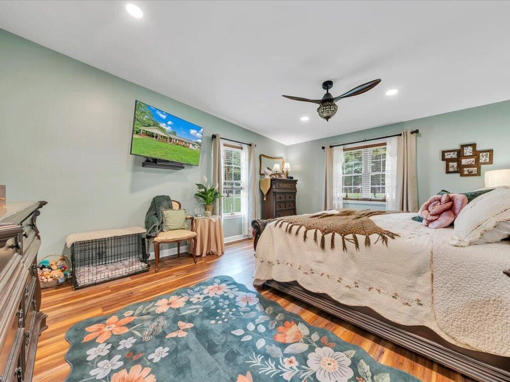 21 Thomas RD - Photo 22