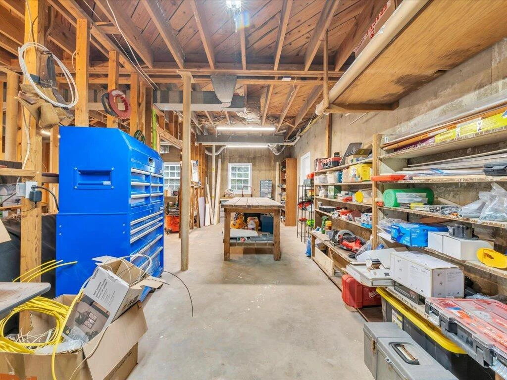 21 Thomas RD - Photo 31