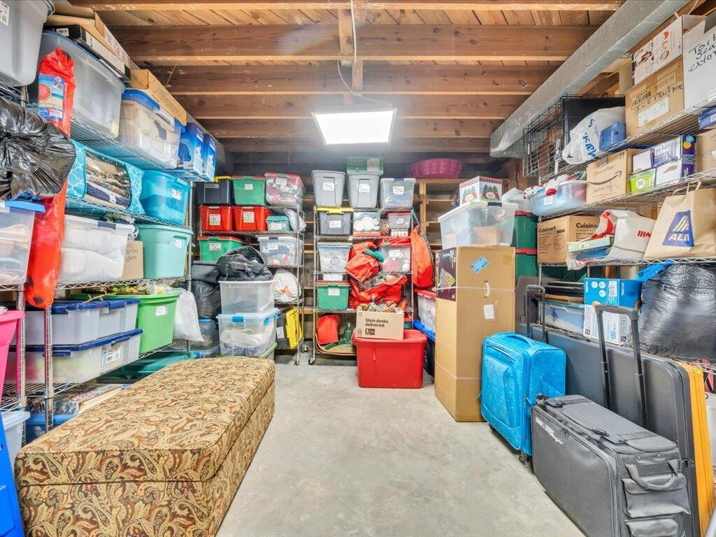 21 Thomas RD - Photo 37