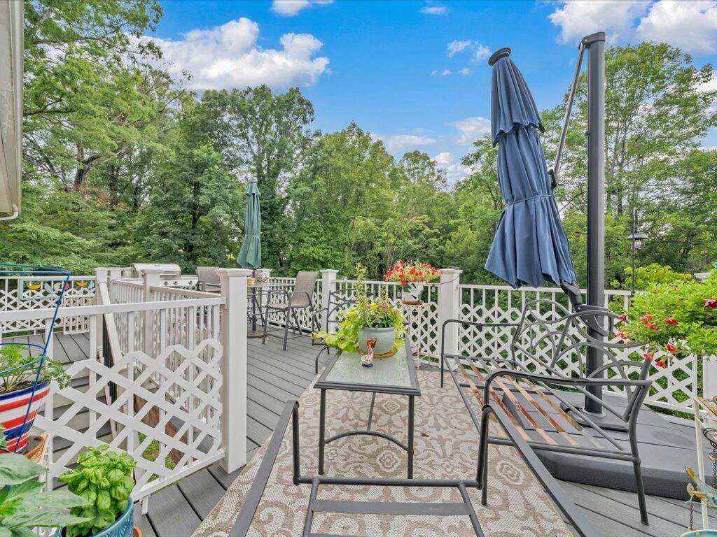 21 Thomas RD - Photo 40