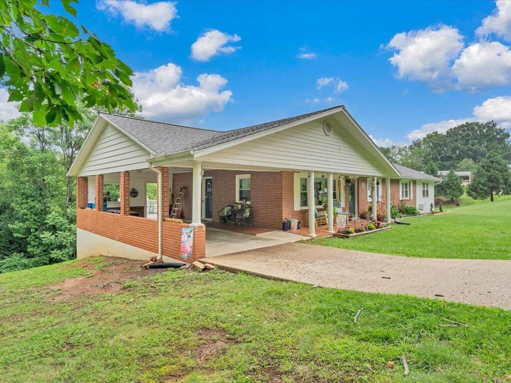 21 Thomas RD - Photo 48