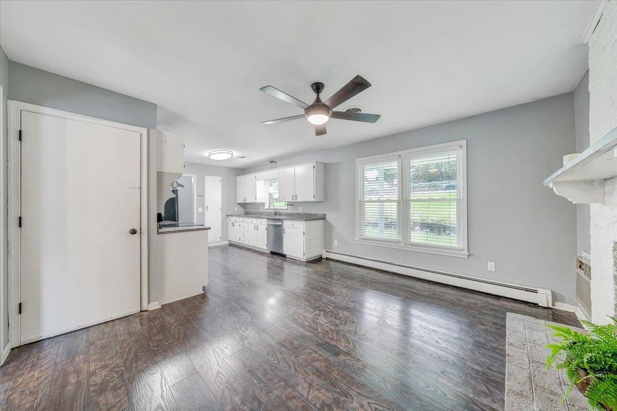 4503 Belford ST SW - Photo 13