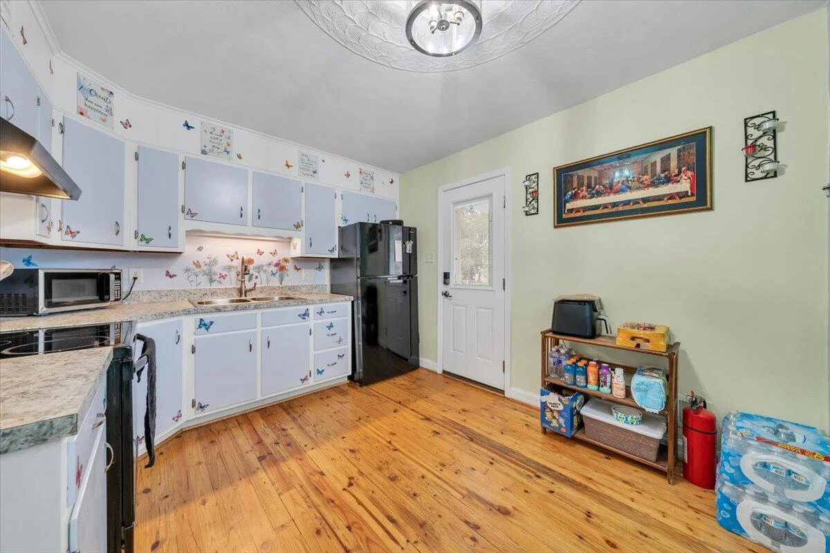 209 Liberty RD NE - Photo 12