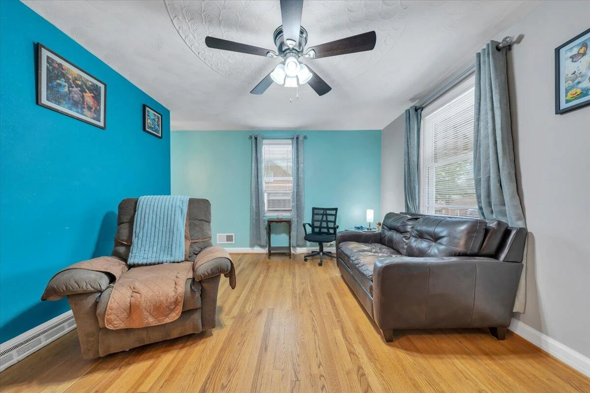 209 Liberty RD NE - Photo 4