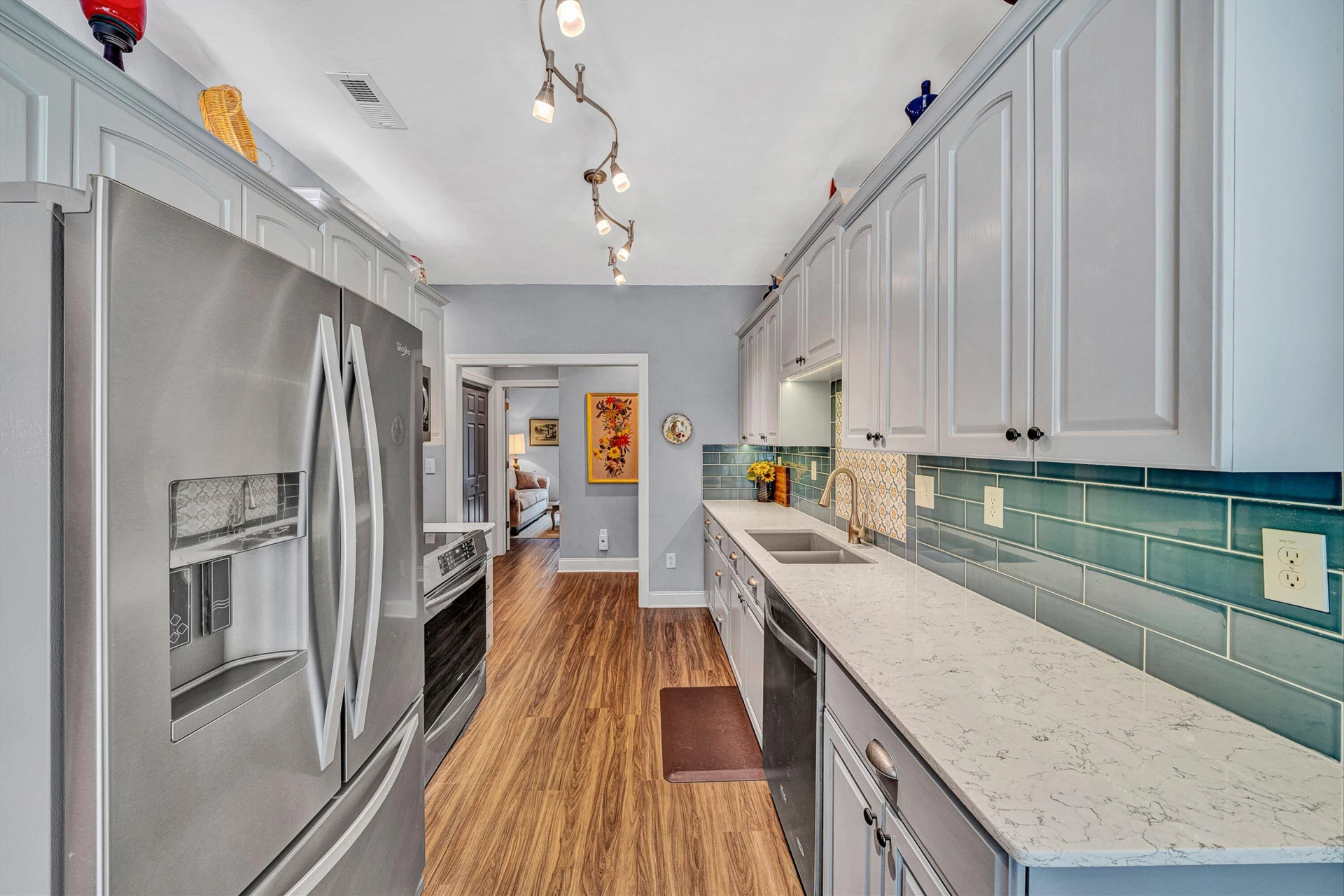6034 Brahma RD - Photo 11
