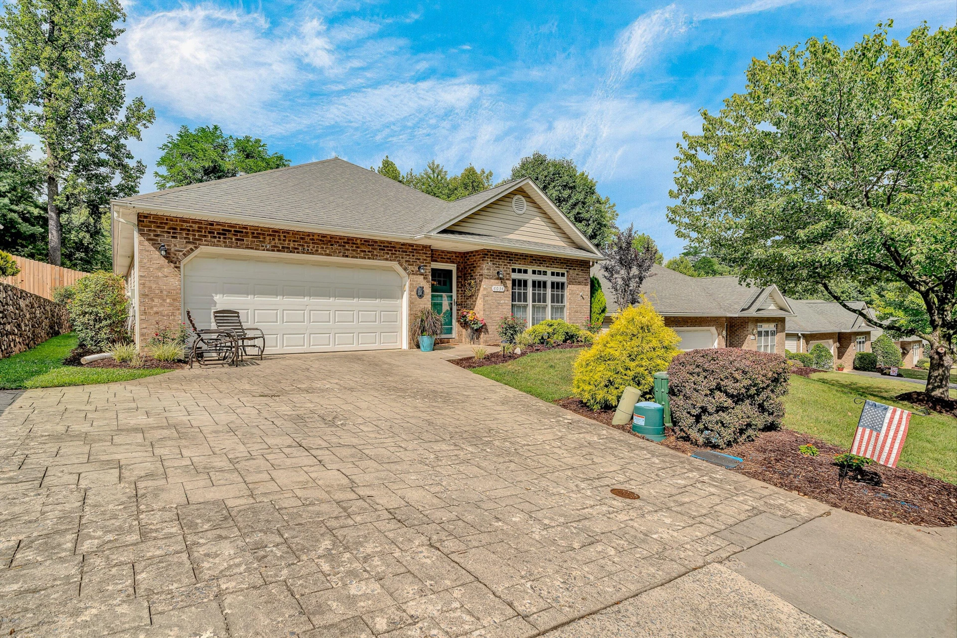 6034 Brahma RD - Photo 2