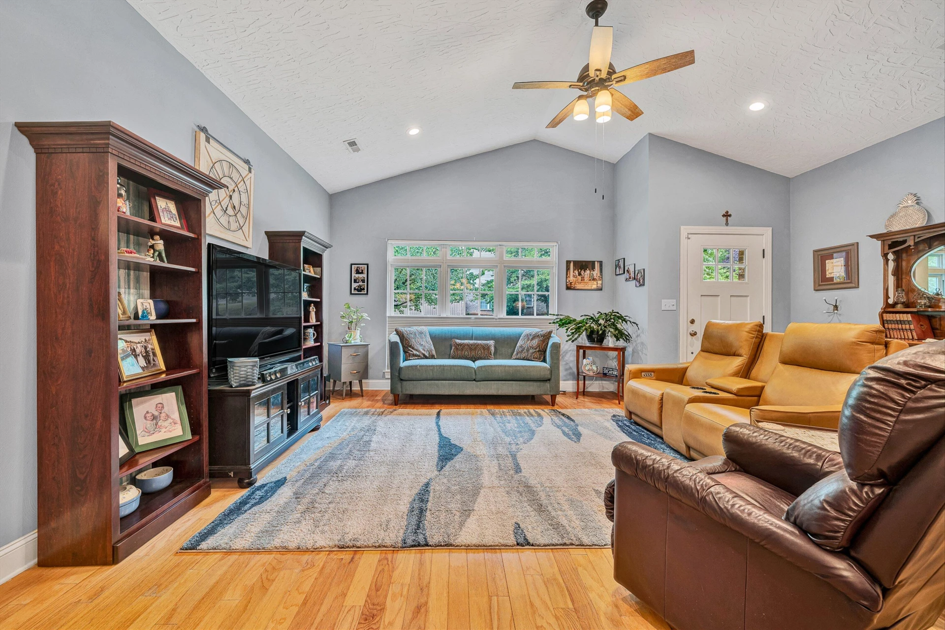 6034 Brahma RD - Photo 4