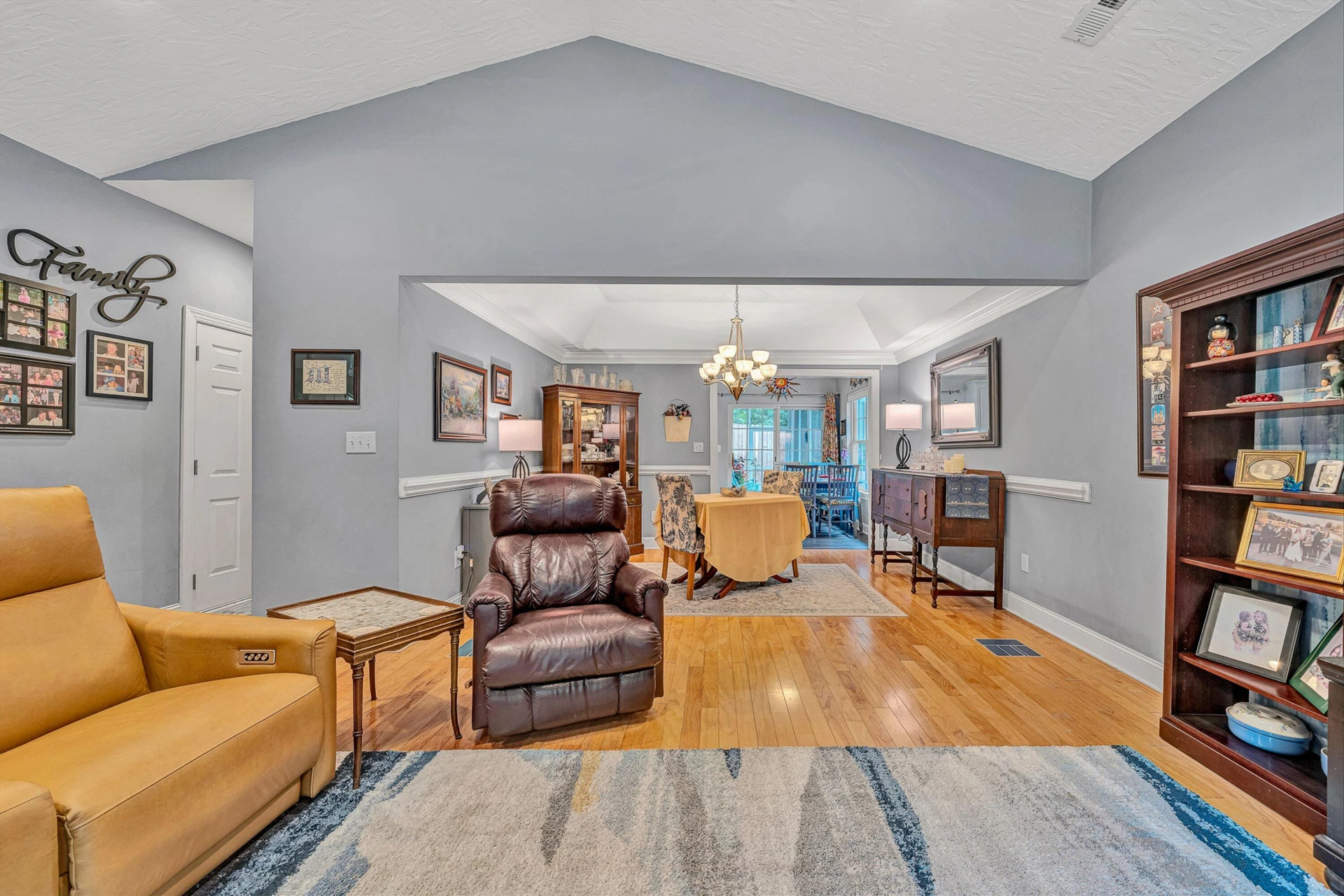 6034 Brahma RD - Photo 6