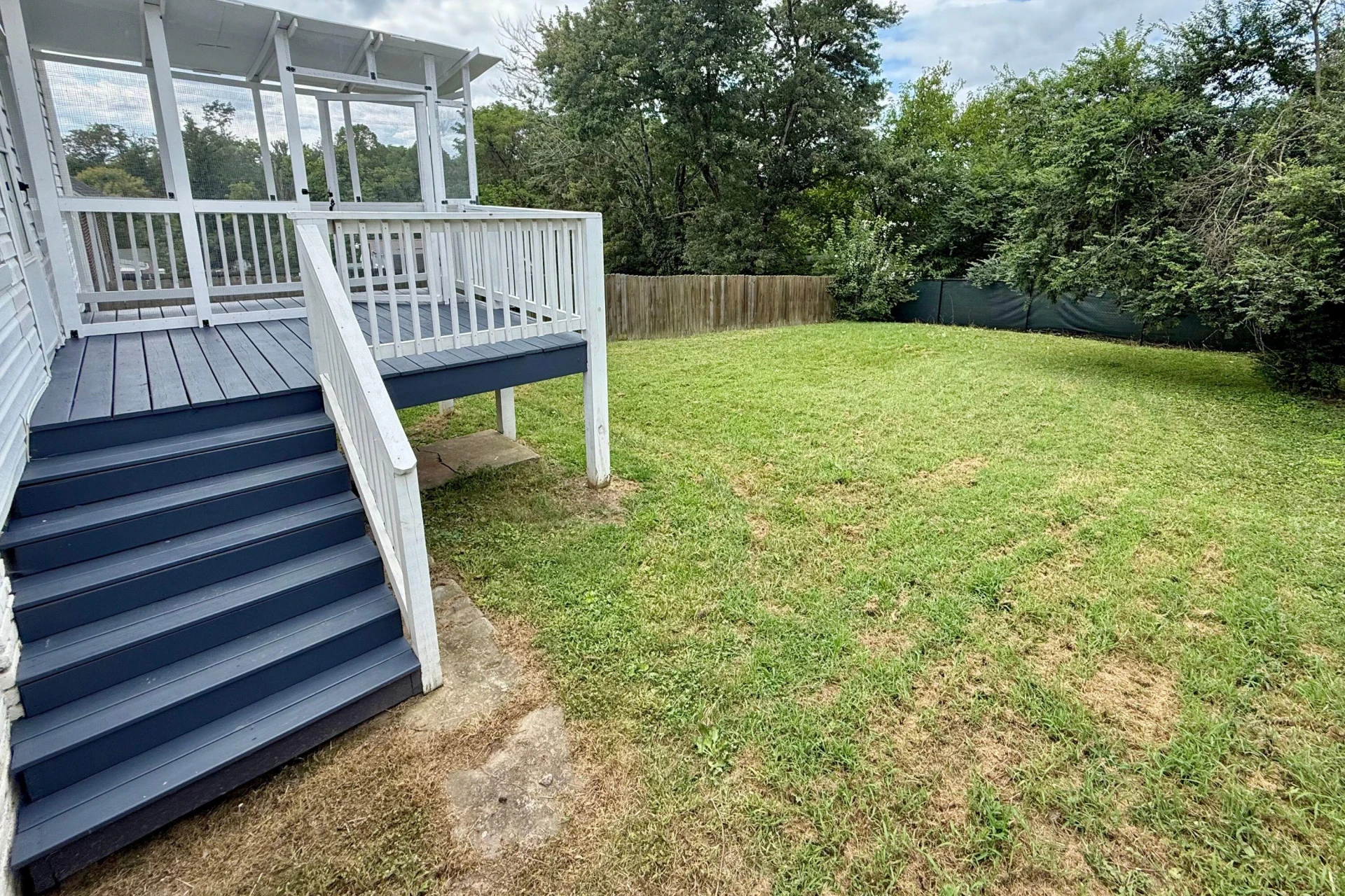 2225 Sabine AVE - Photo 16