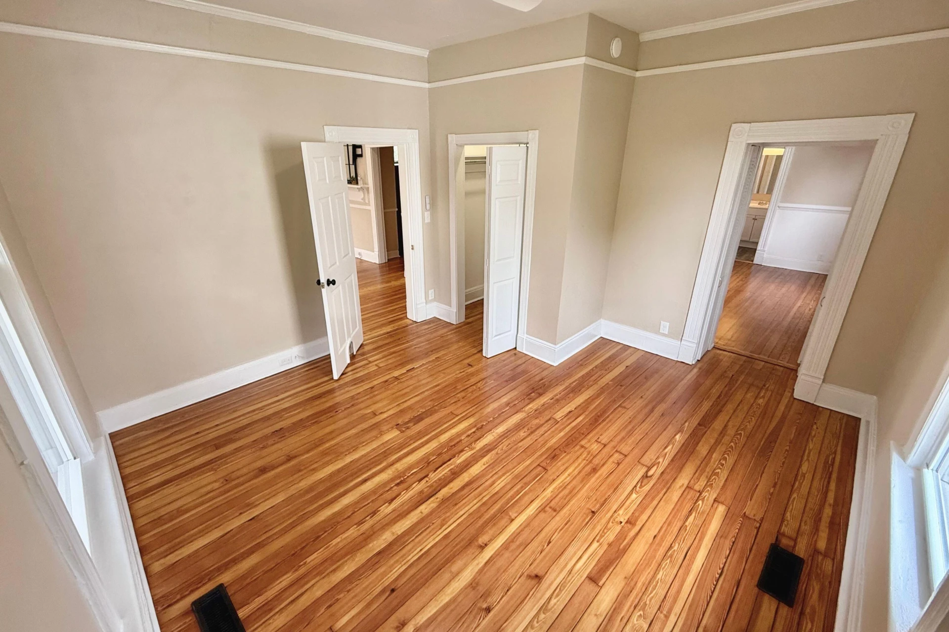 2225 Sabine AVE - Photo 13