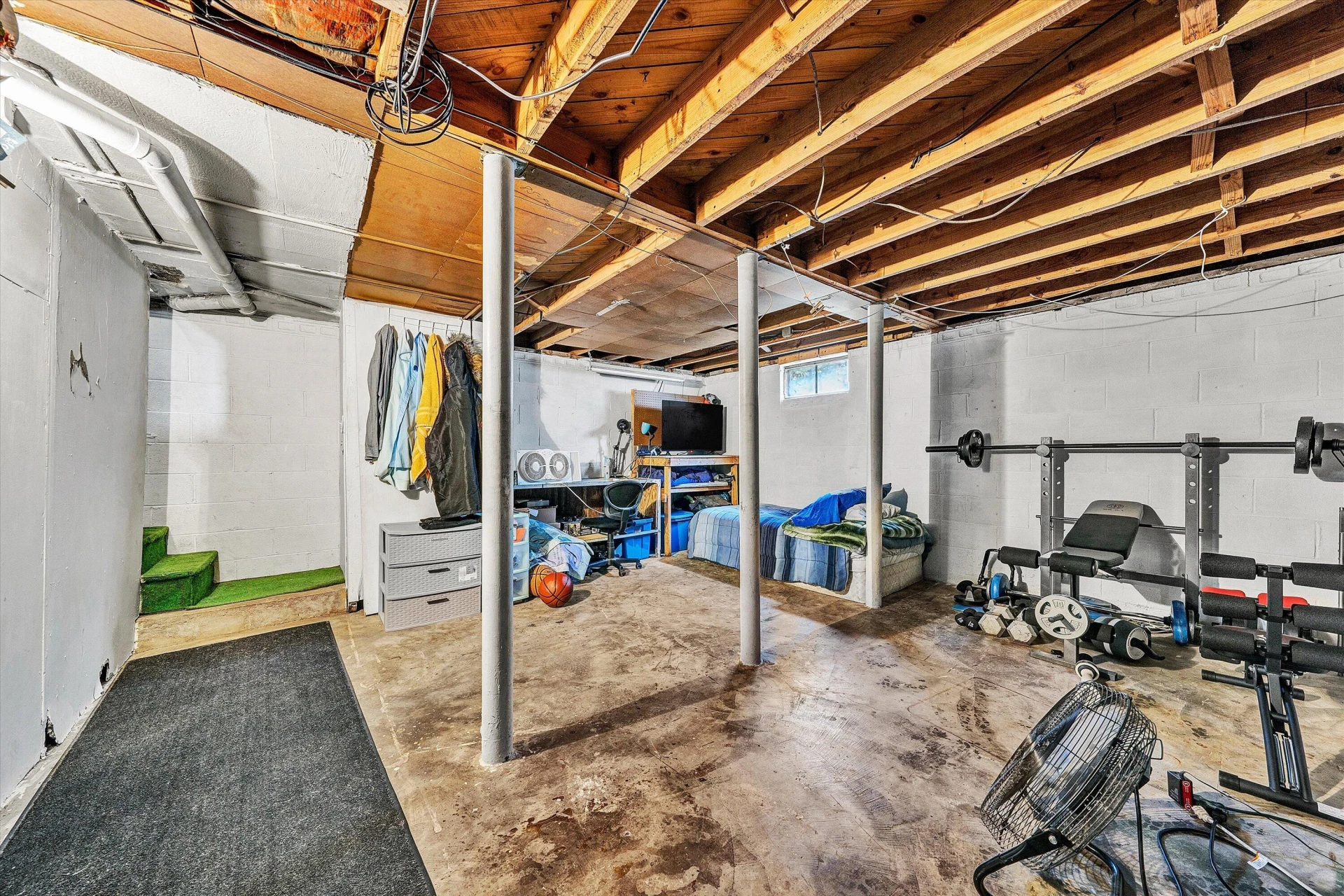 2252 Kenwood BLVD SE - Photo 18