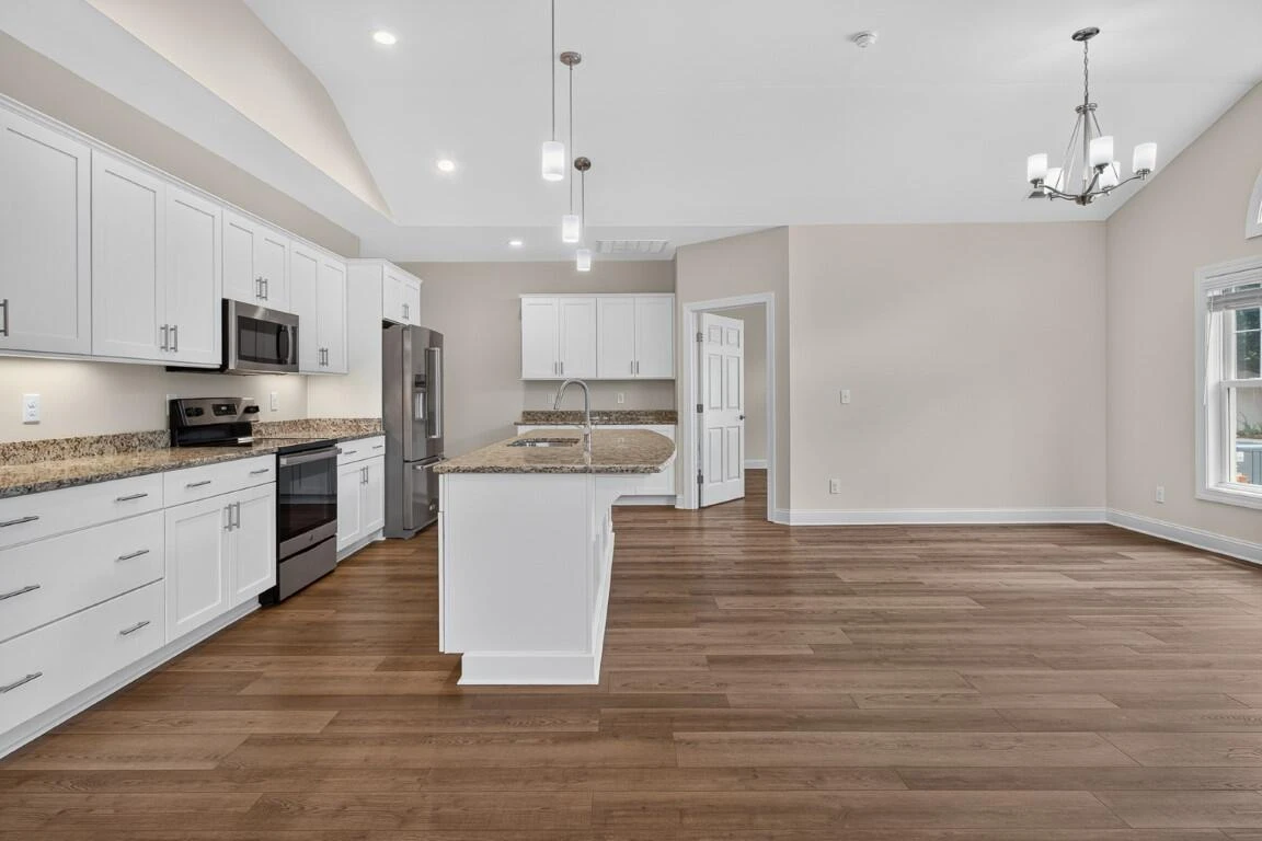 65 Professional DR - Photo 15