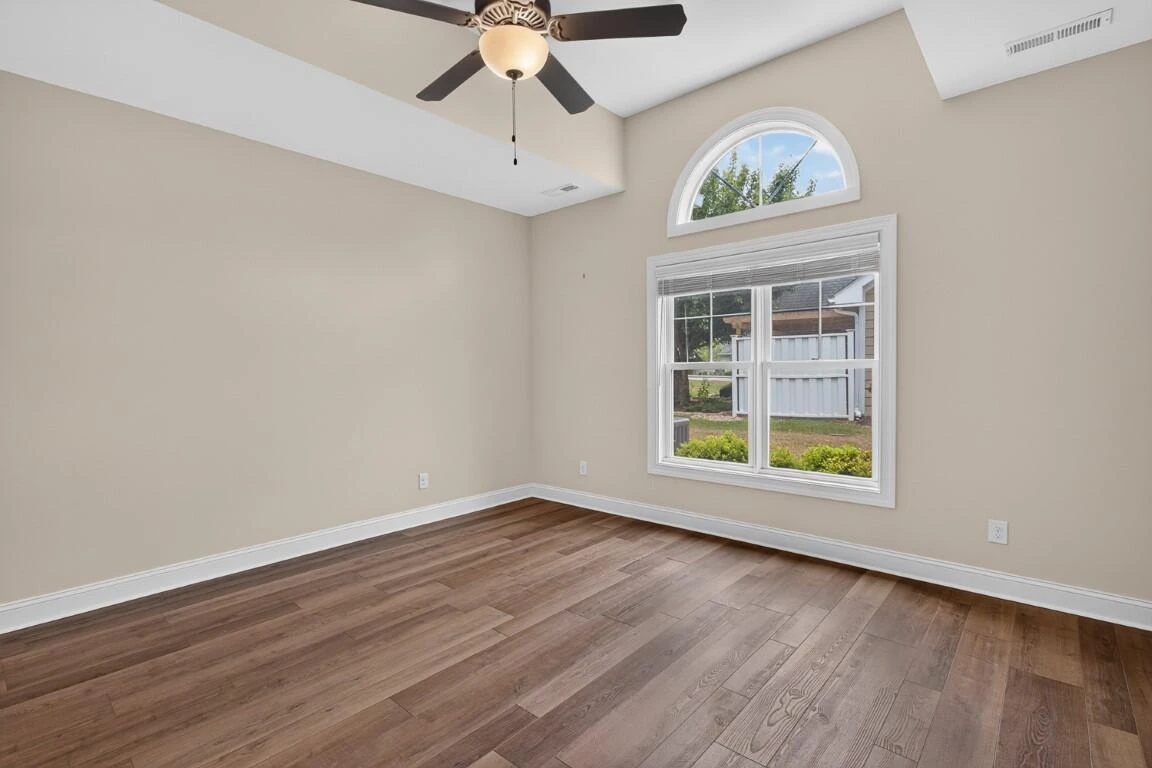 65 Professional DR - Photo 26