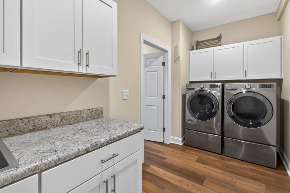 65 Professional DR - Photo 31