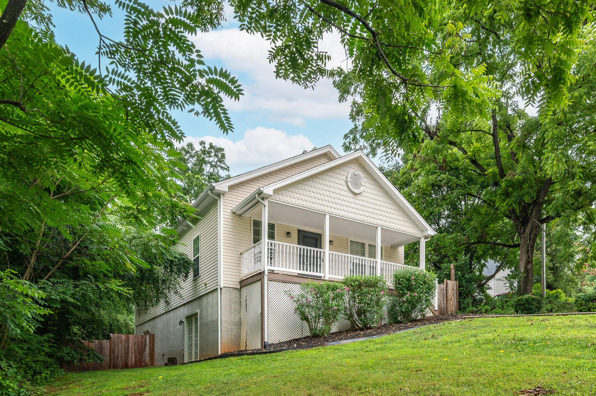 1533 Liggates RD - Photo 2