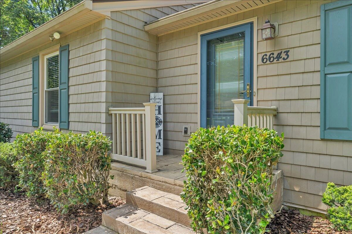 6643 Sugar Ridge DR - Photo 2