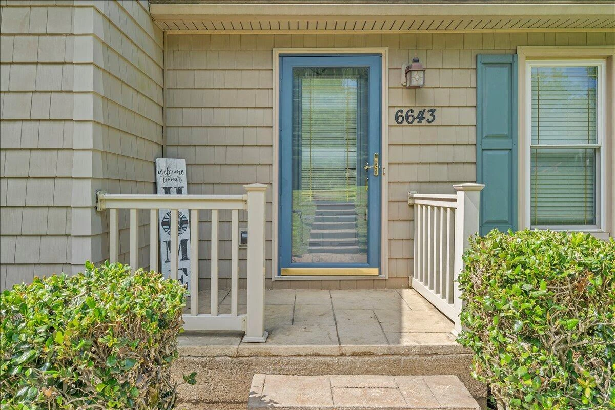6643 Sugar Ridge DR - Photo 3
