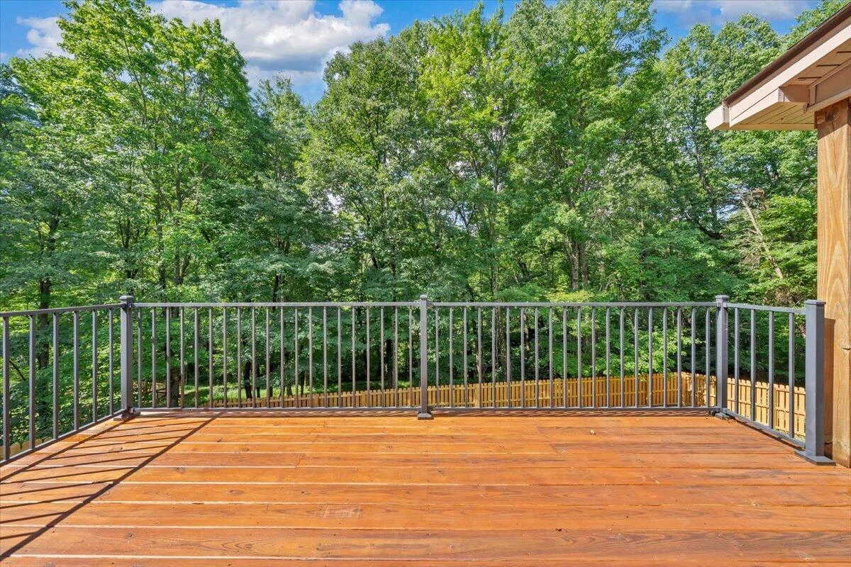 6643 Sugar Ridge DR - Photo 32