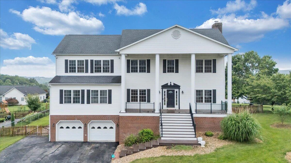 155 Alder LN NW - Photo 2