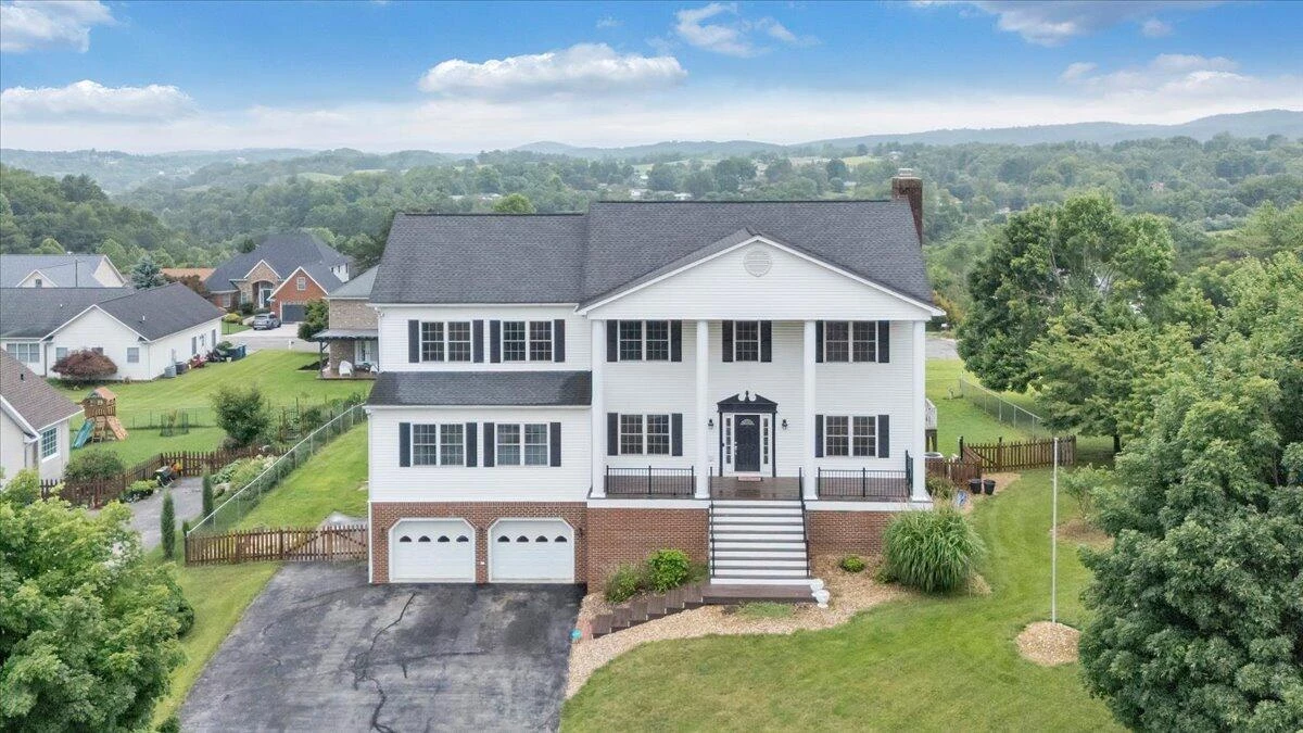 155 Alder LN NW - Photo 3