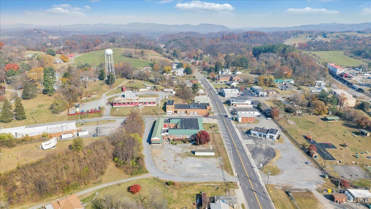 84 School DR - Photo 19