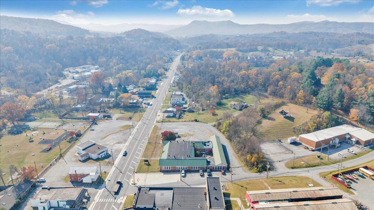 84 School DR - Photo 25