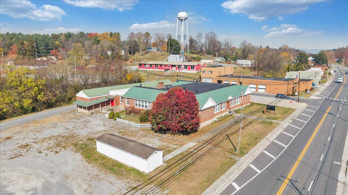 84 School DR - Photo 30