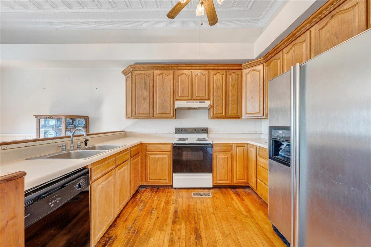 84 School DR - Photo 38