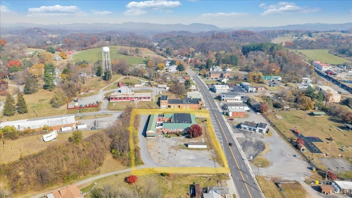 84 School DR - Photo 4