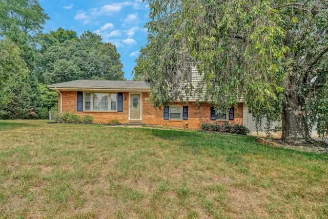 383 Knollwood DR