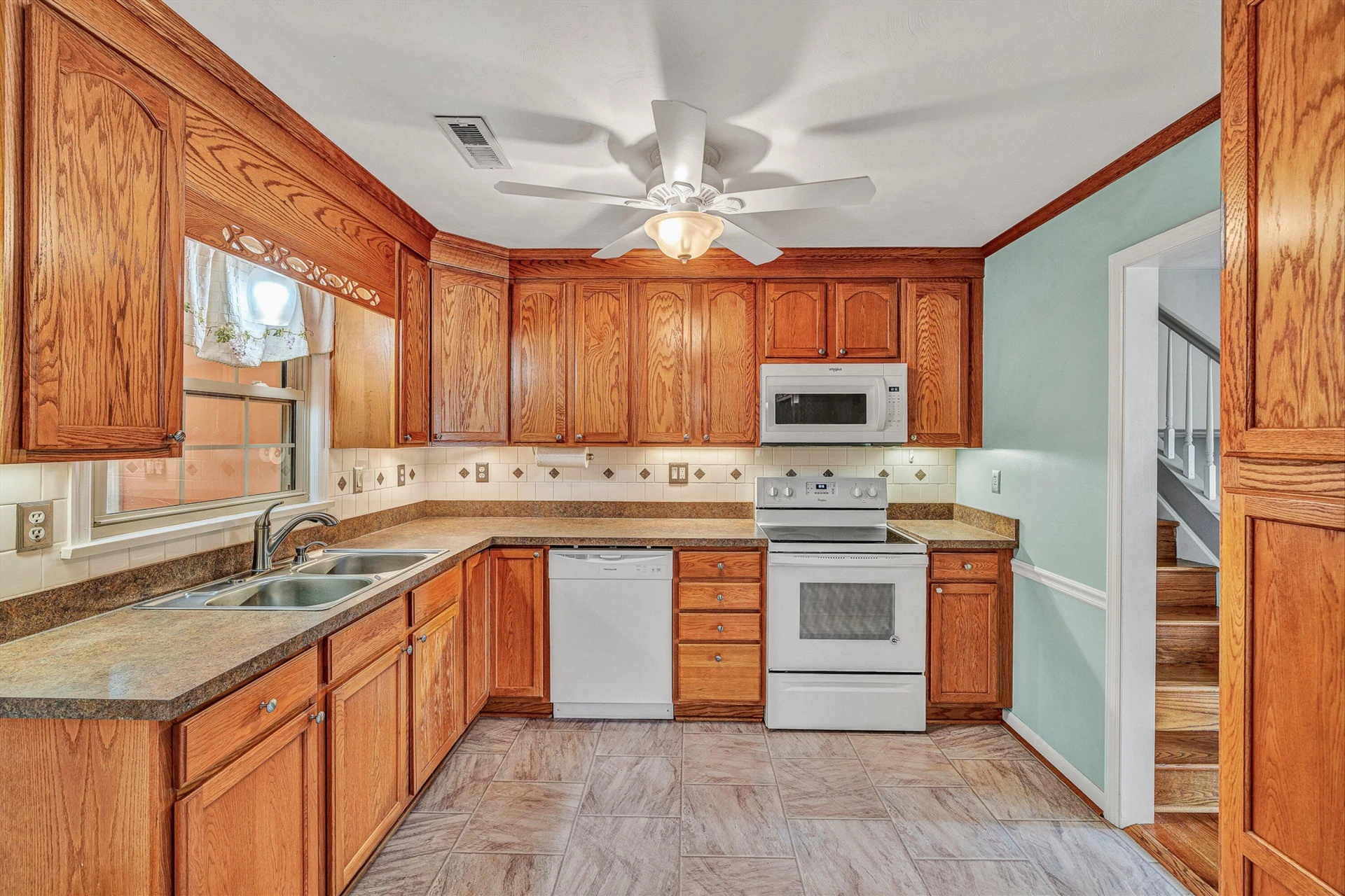 383 Knollwood DR - Photo 11