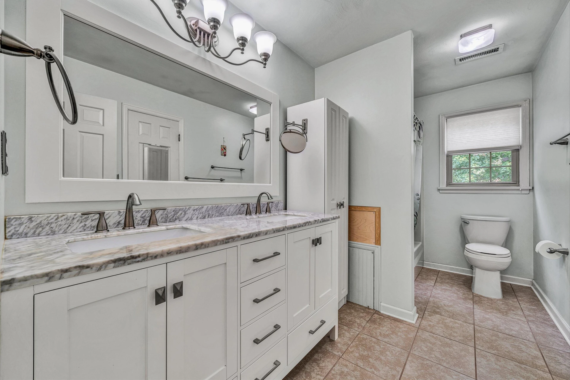 383 Knollwood DR - Photo 17