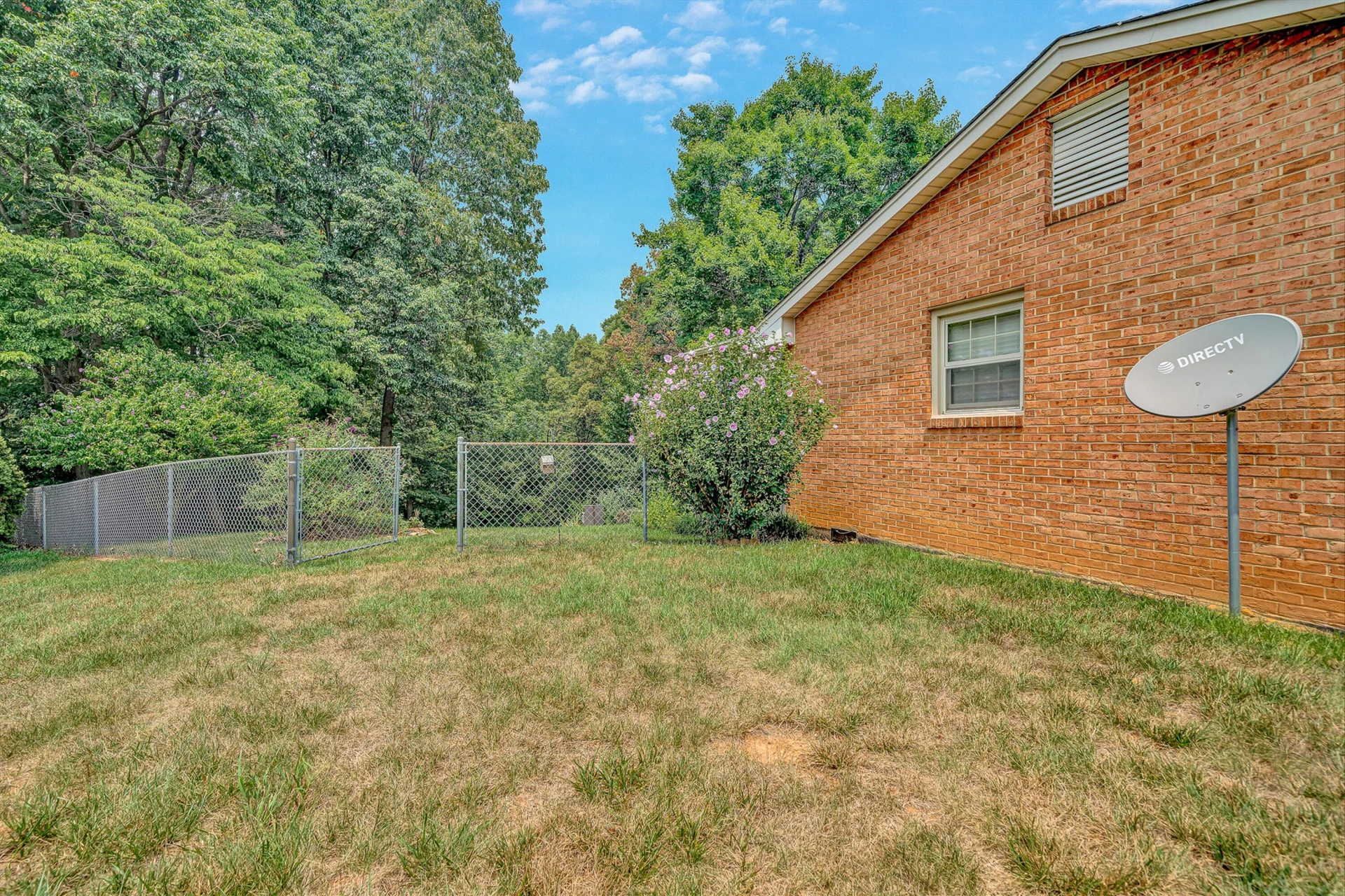 383 Knollwood DR - Photo 28