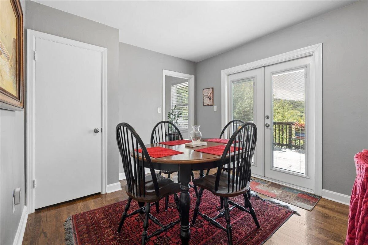 2774 Westhampton AVE SW - Photo 13