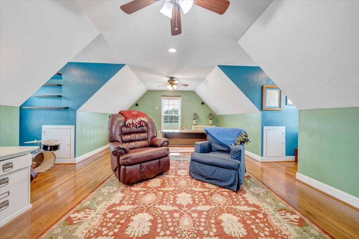 275 Creighton DR - Photo 31