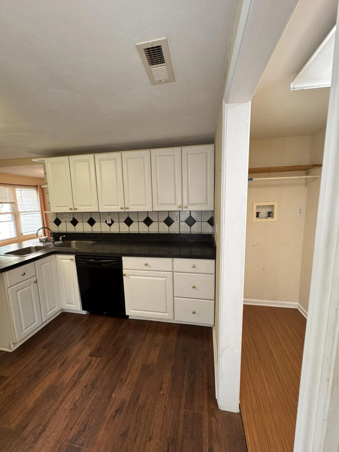 3167 Huffman LN - Photo 26