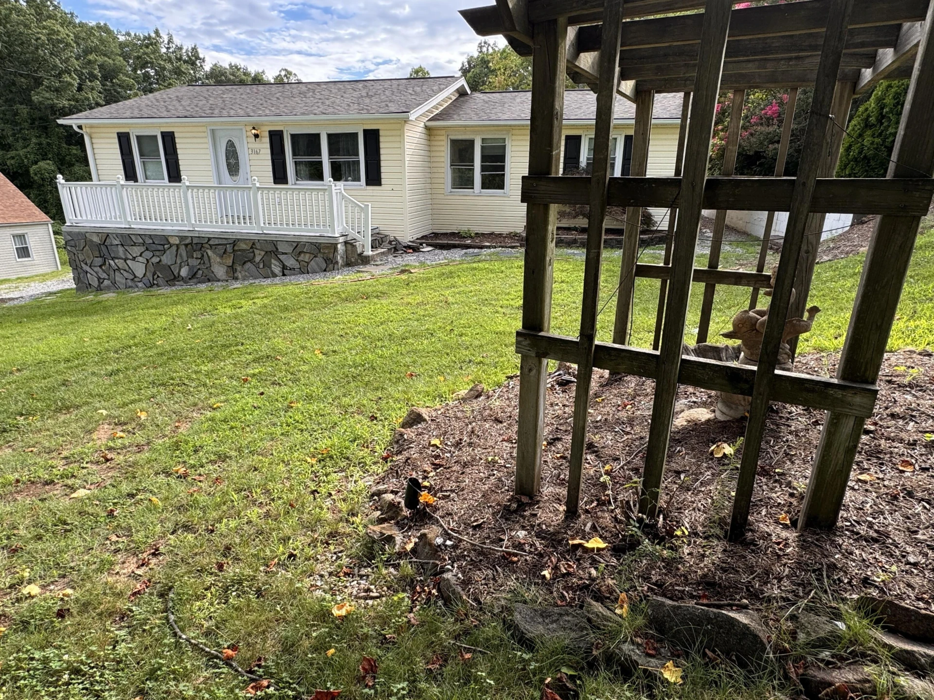 3167 Huffman LN - Photo 4