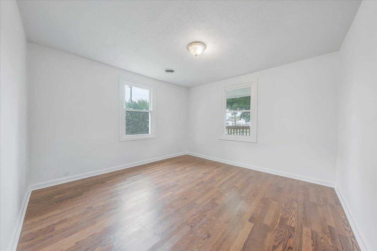 234 Wilson ST - Photo 13