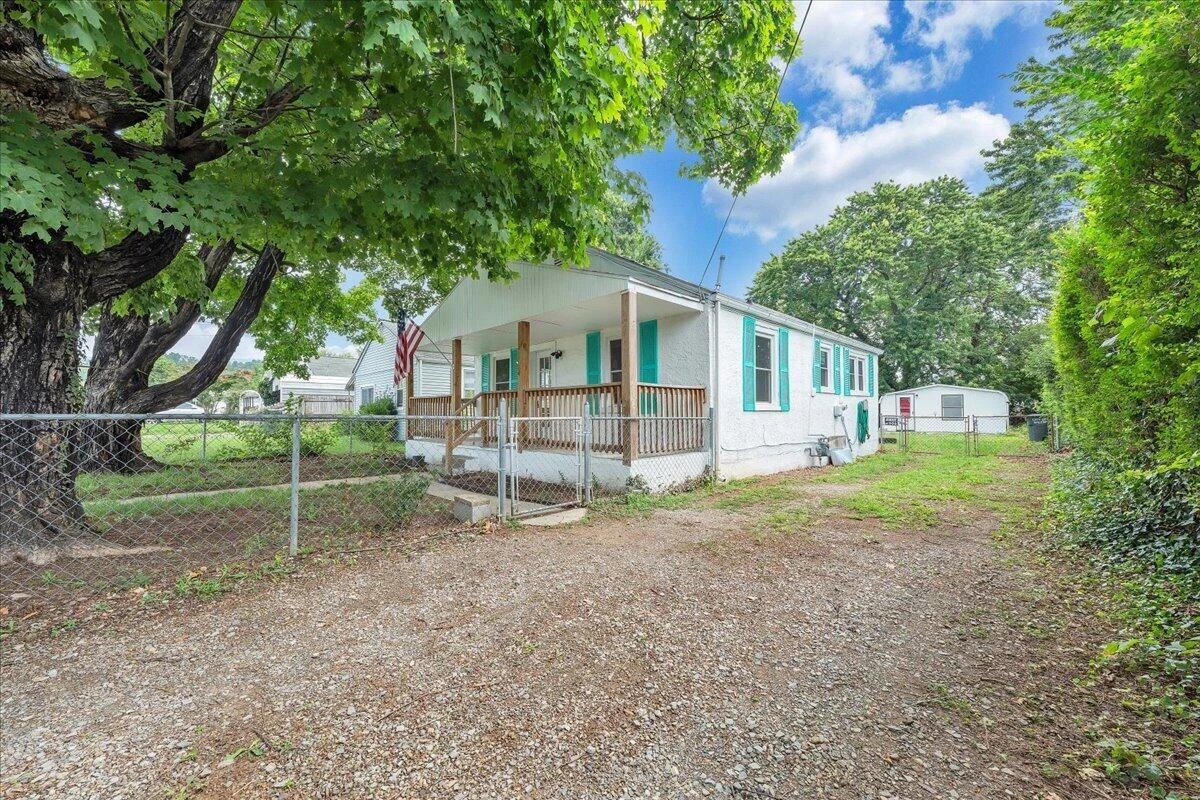 234 Wilson ST - Photo 22