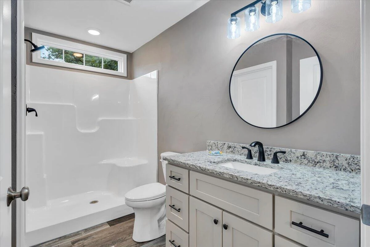 727 Peck ST NW - Photo 18