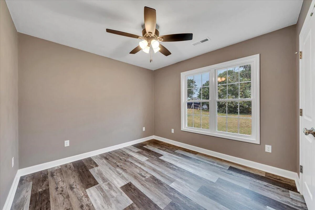 727 Peck ST NW - Photo 22