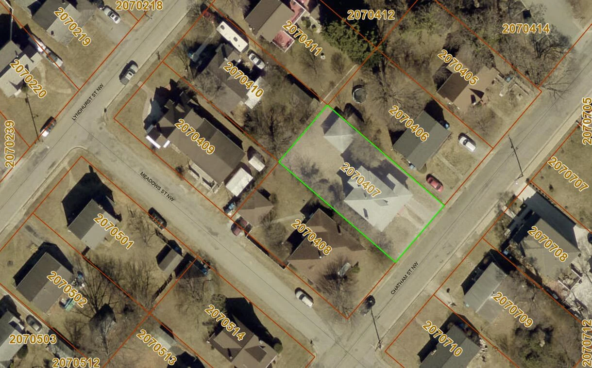 2708 Chatham ST NW - Photo 19