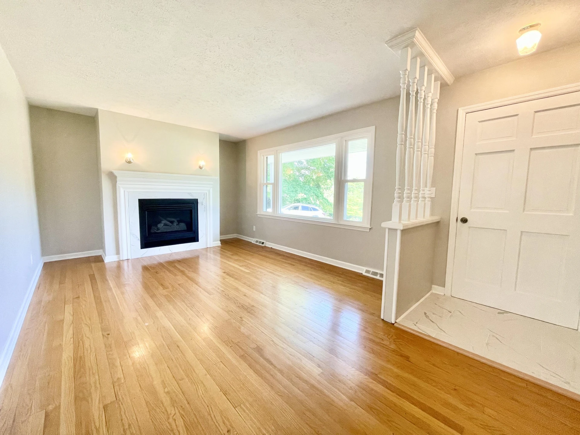 1018 Woodhaven DR - Photo 15