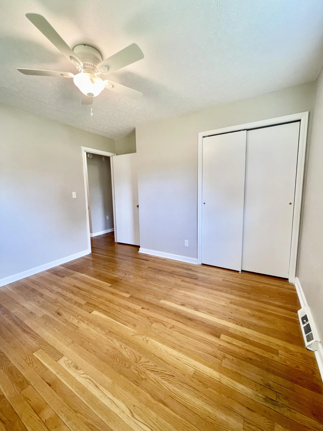 1018 Woodhaven DR - Photo 22